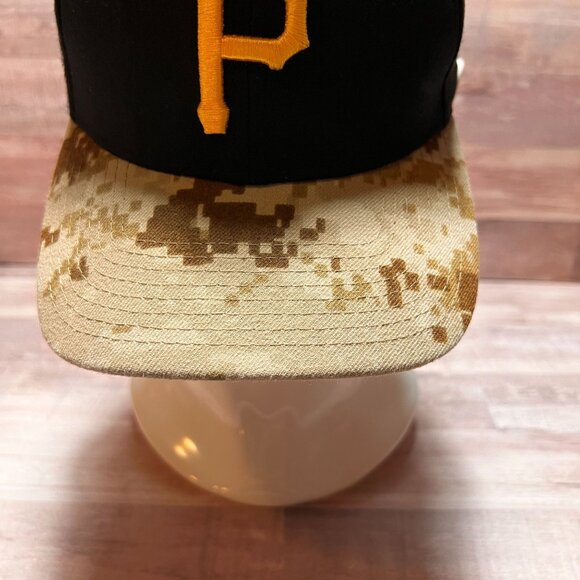 New Era 39THIRTY Pittsburgh Pirates Black Camo Brim Snapback Hat Small-Medium - Picture 7 of 13